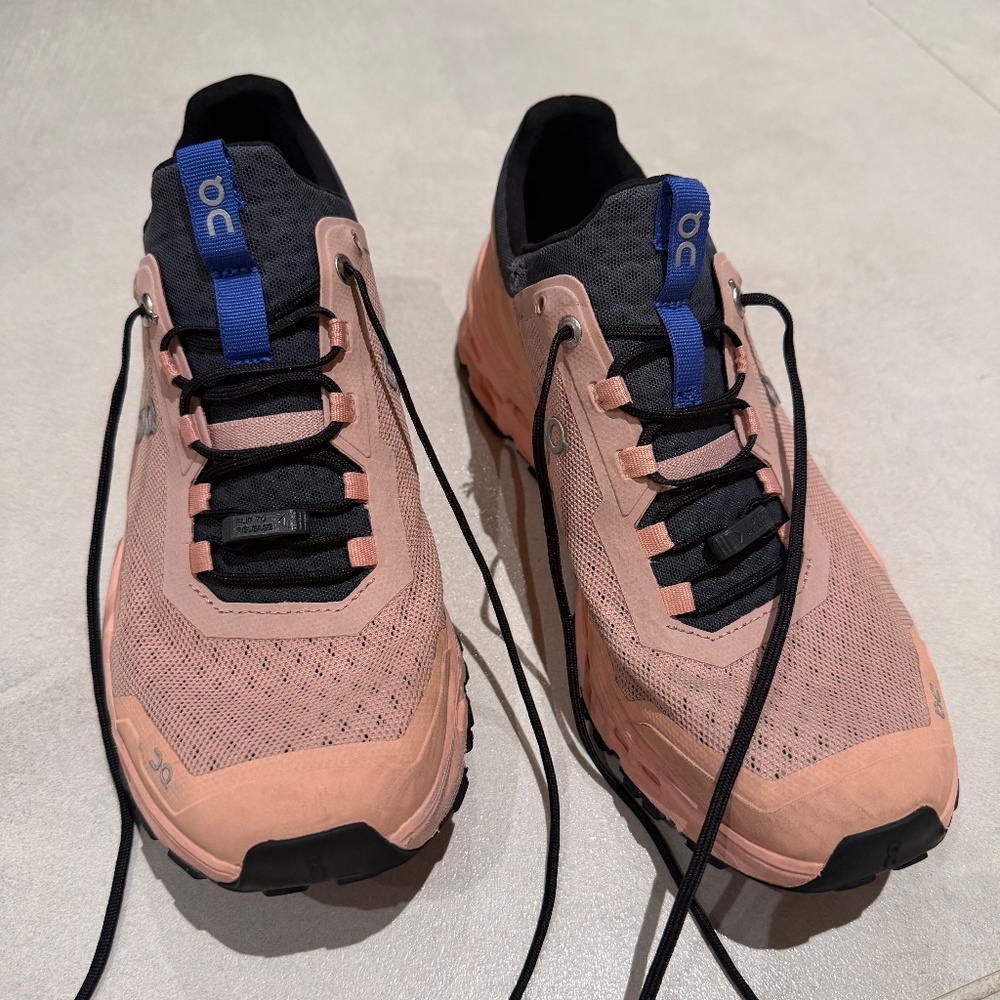 On Cloudultra Running Shoes - Picture 2 of 6